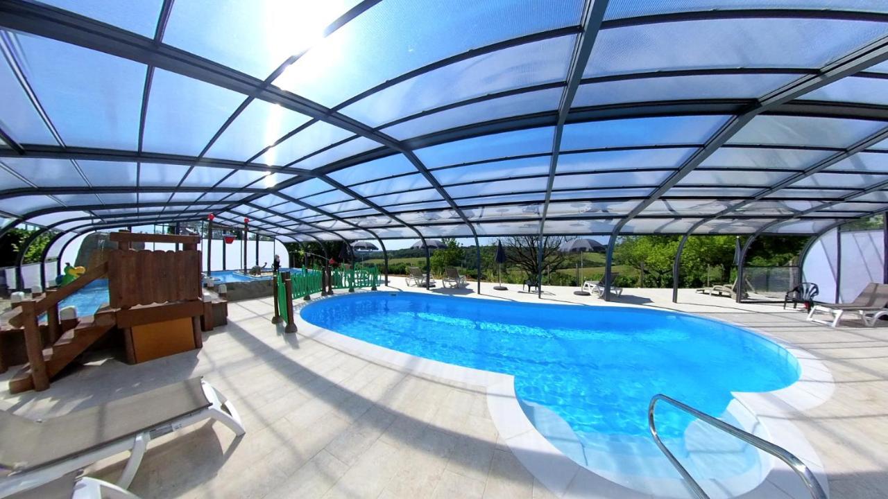 Camping Les Terrasses De Dordogne Rouffignac Saint-Cernin エクステリア 写真
