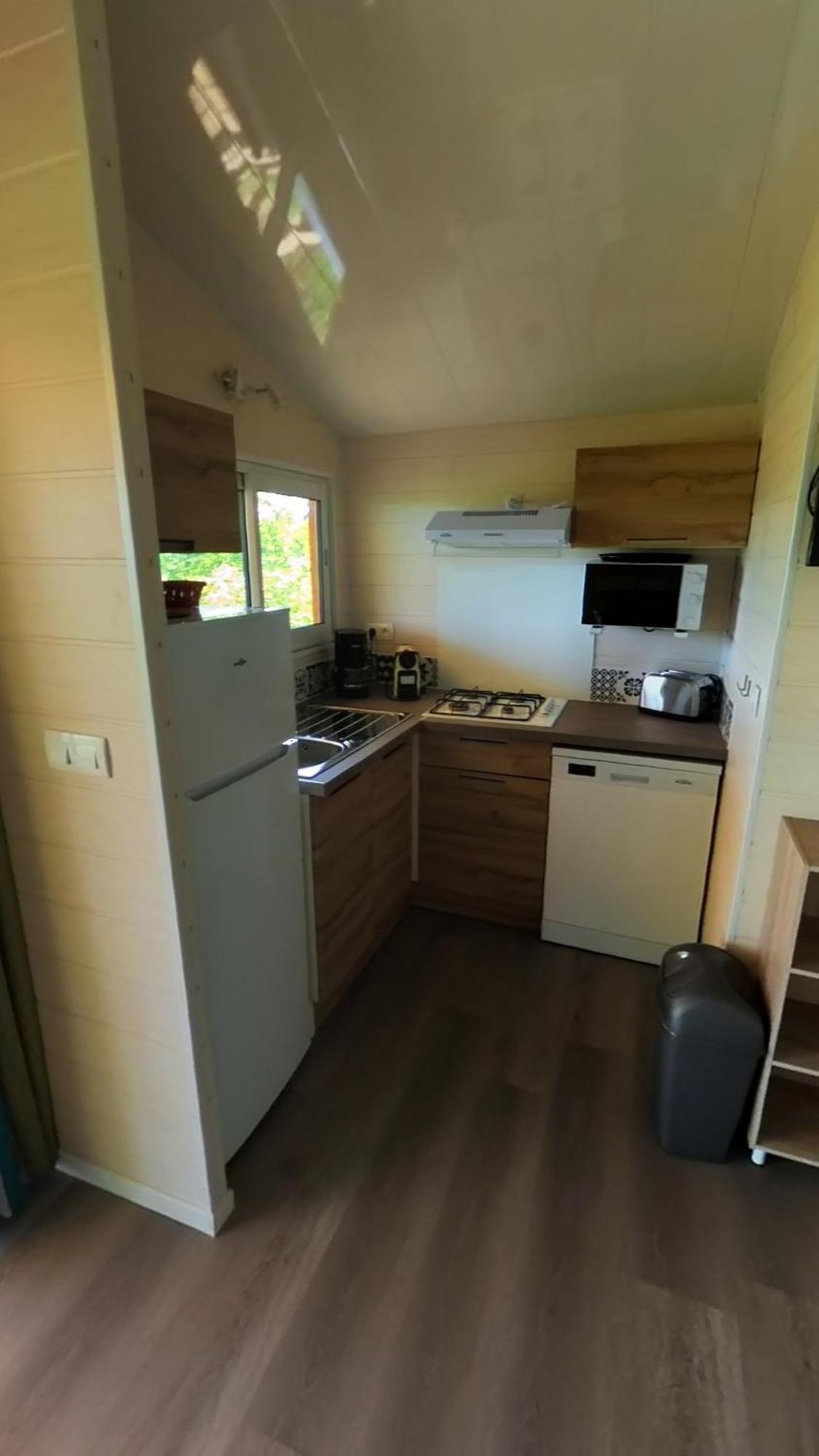 Camping Les Terrasses De Dordogne Rouffignac Saint-Cernin 部屋 写真