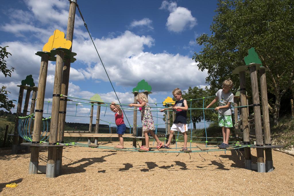 Camping Les Terrasses De Dordogne Rouffignac Saint-Cernin エクステリア 写真
