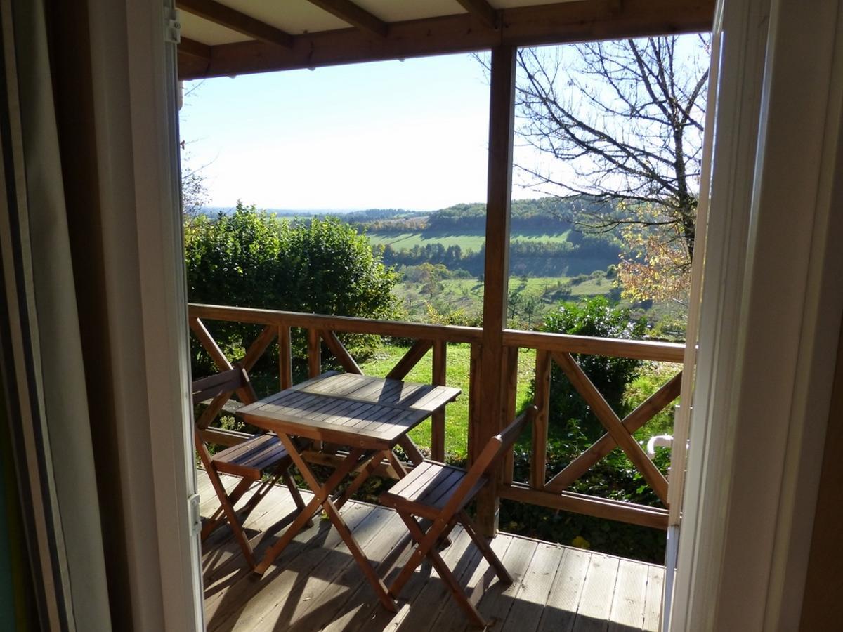 Camping Les Terrasses De Dordogne Rouffignac Saint-Cernin エクステリア 写真