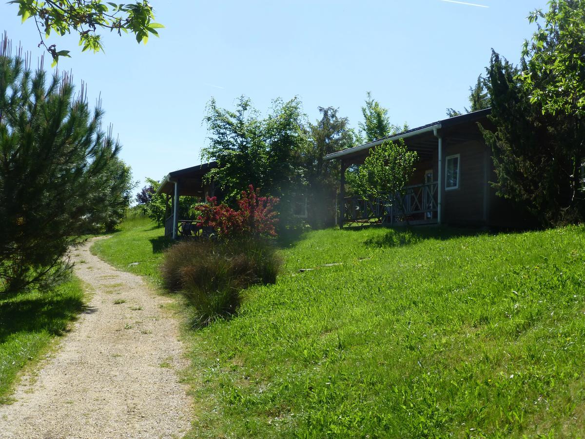 Camping Les Terrasses De Dordogne Rouffignac Saint-Cernin エクステリア 写真