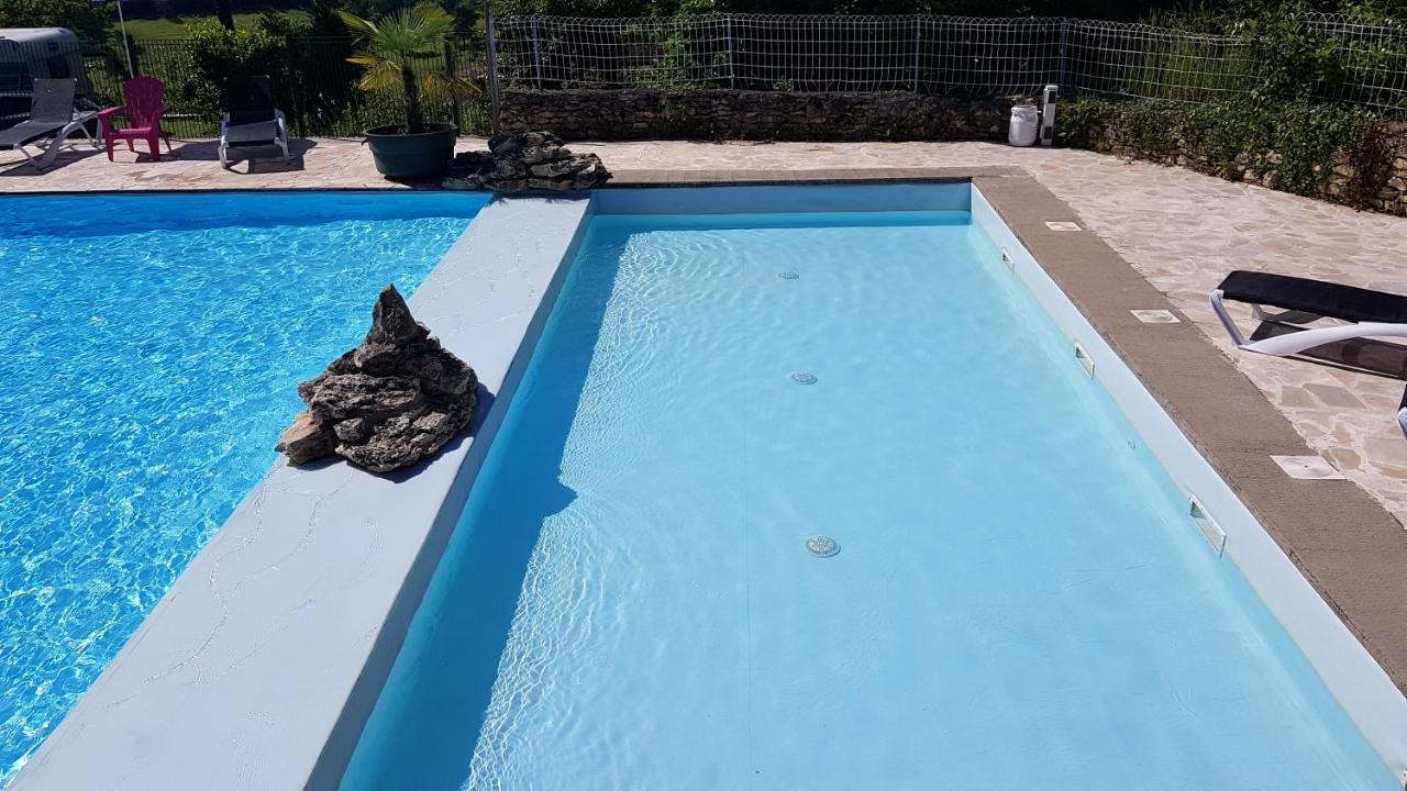 Camping Les Terrasses De Dordogne Rouffignac Saint-Cernin エクステリア 写真